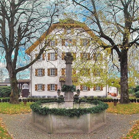 Schloss Bottstein Hotel ภายนอก รูปภาพ